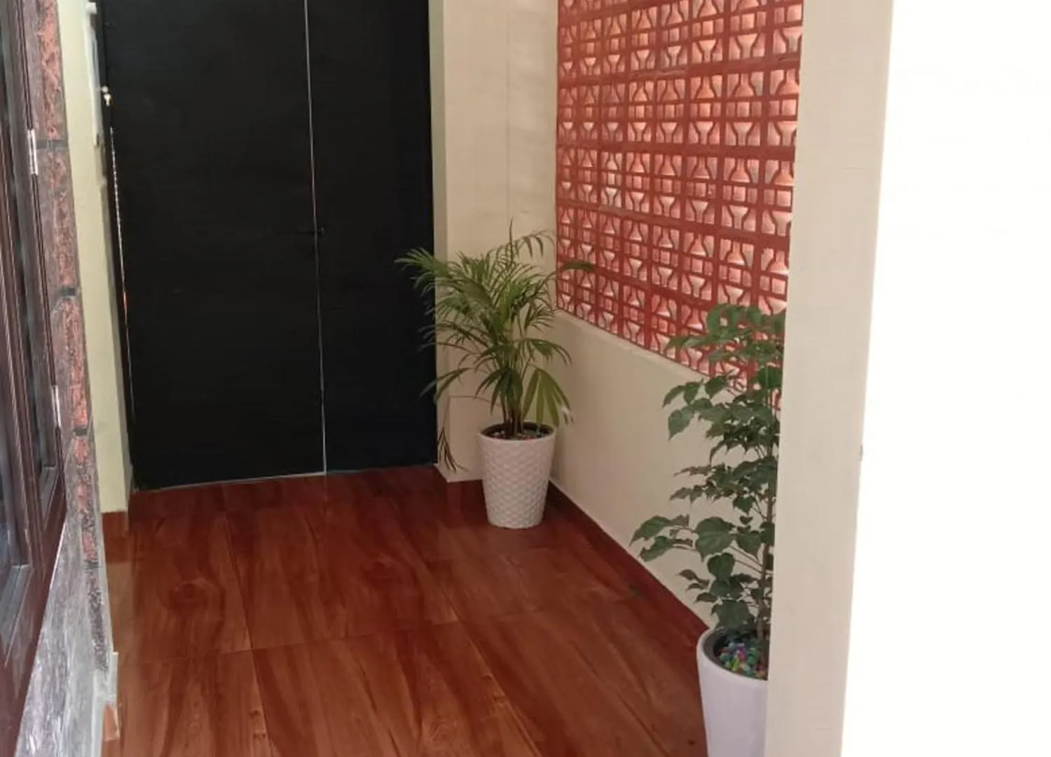 Hotel Athirappilly Inn Rooms & Suites